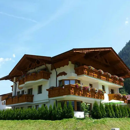 Alpenchalet Vital Apartamento *